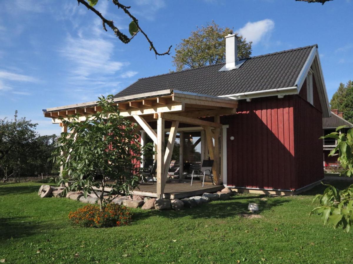 Mednieki Kalvene Casa de hóspedes Krusati Exterior foto