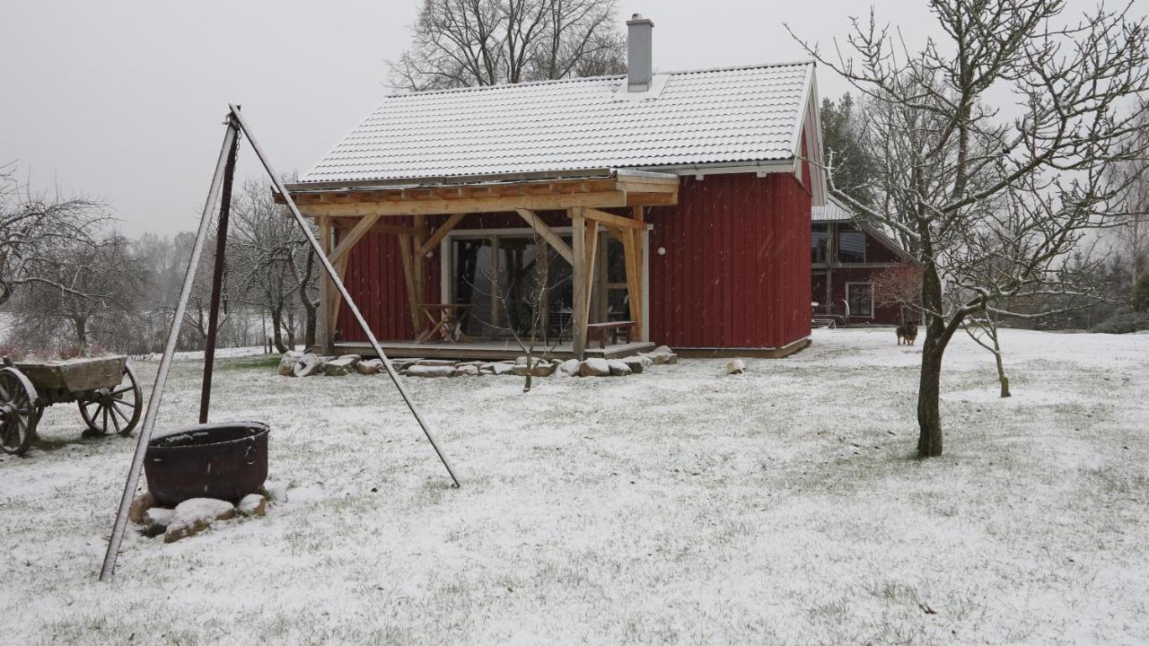 Mednieki Kalvene Casa de hóspedes Krusati Exterior foto